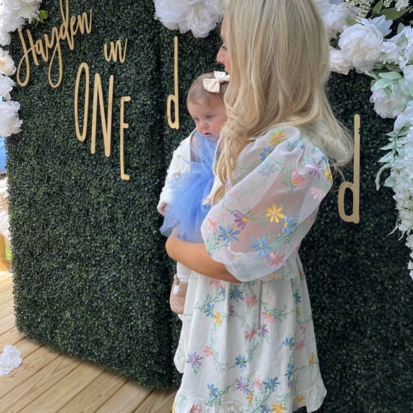 Marjoirie for love and lemons dress - Picture 7 of 8